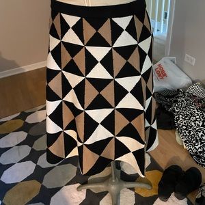 Graphic print sweater skirt